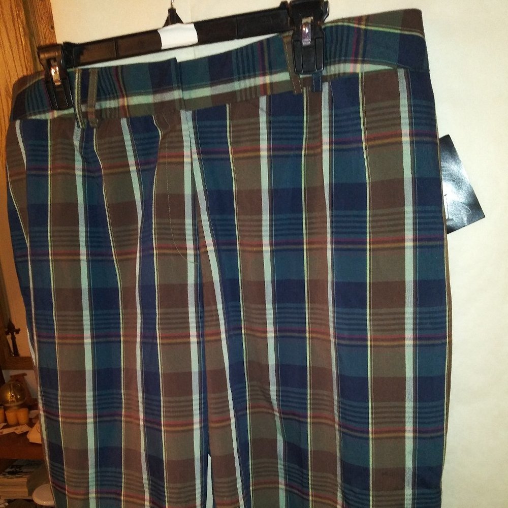 NWT O.M.G Collection Shorts Size 18W.